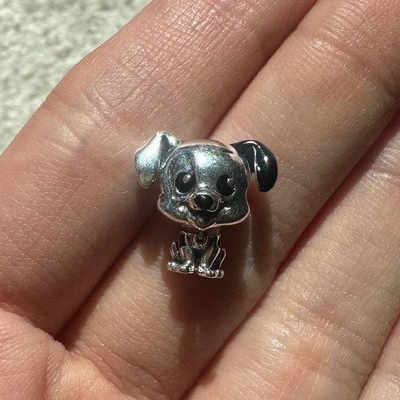 NWOT Pandora x Disney 101 Dalmatians Patch Charm 798846C01 - Picture 7 of 15